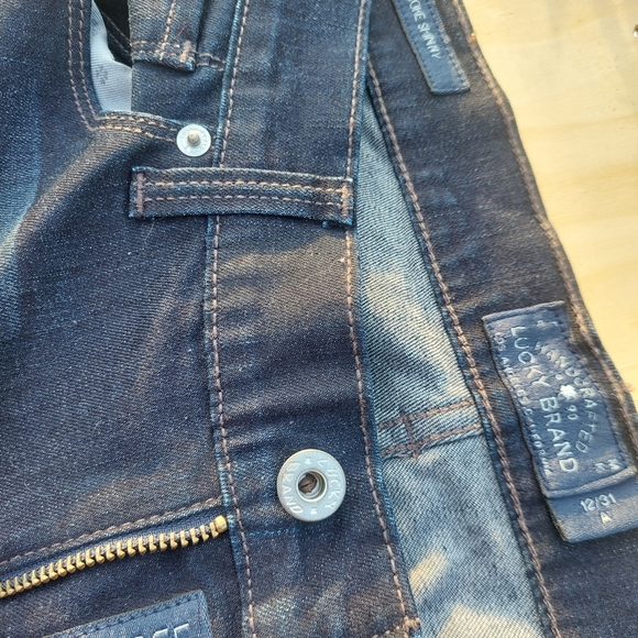 Lucky Brand Dark Blue Straight Leg Jeans Denim Women Sz 12/31. ( Bag D) - Picture 3 of 7